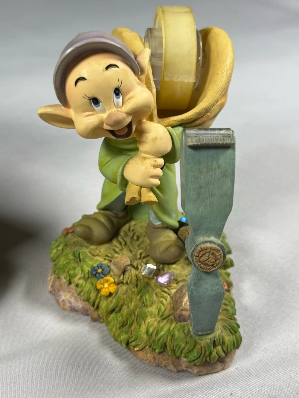 Disney Snow White and the Seven Dwarfs Desk Accessories